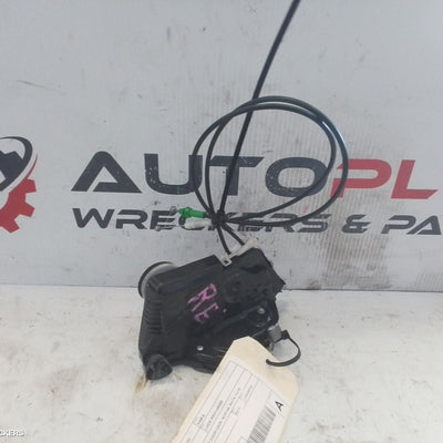 2018 Toyota Yaris Door Boot Gate Lock