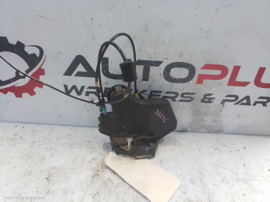 2003 Toyota Prado Door Boot Gate Lock