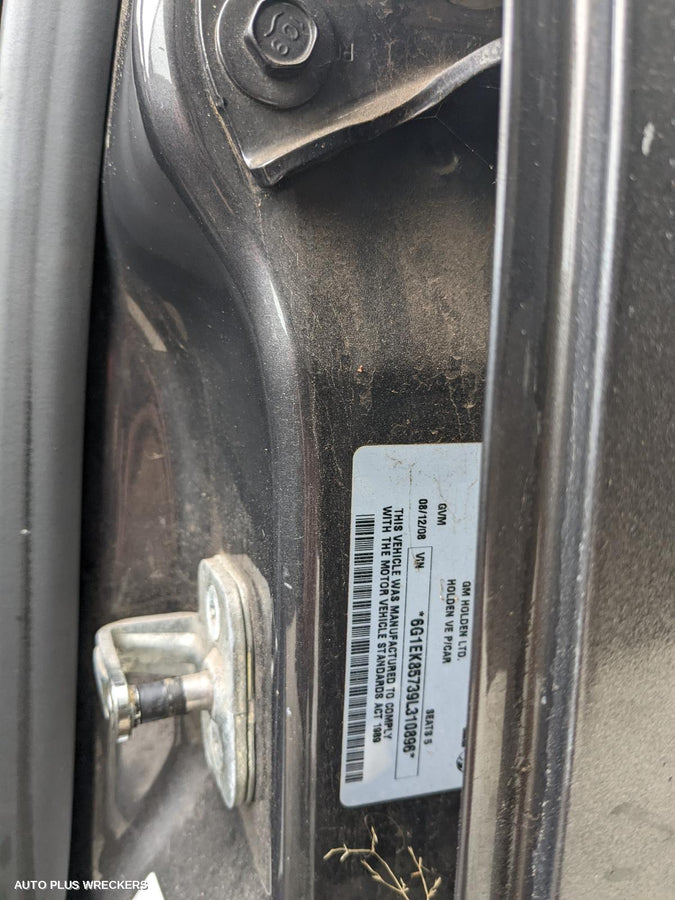 2009 Holden Commodore Left Taillight