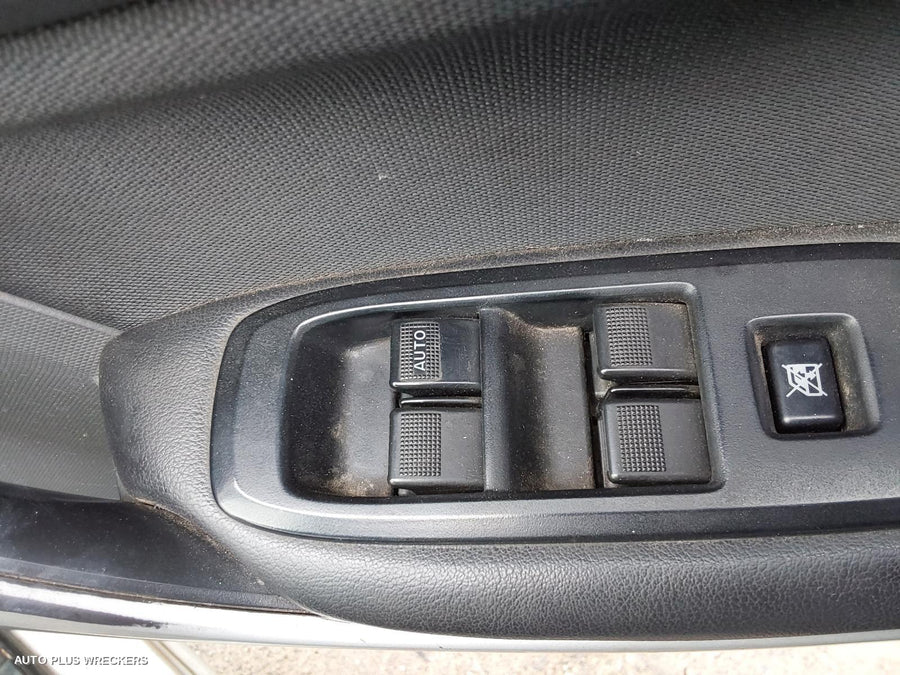 2012 Ford Ranger Right Headlamp