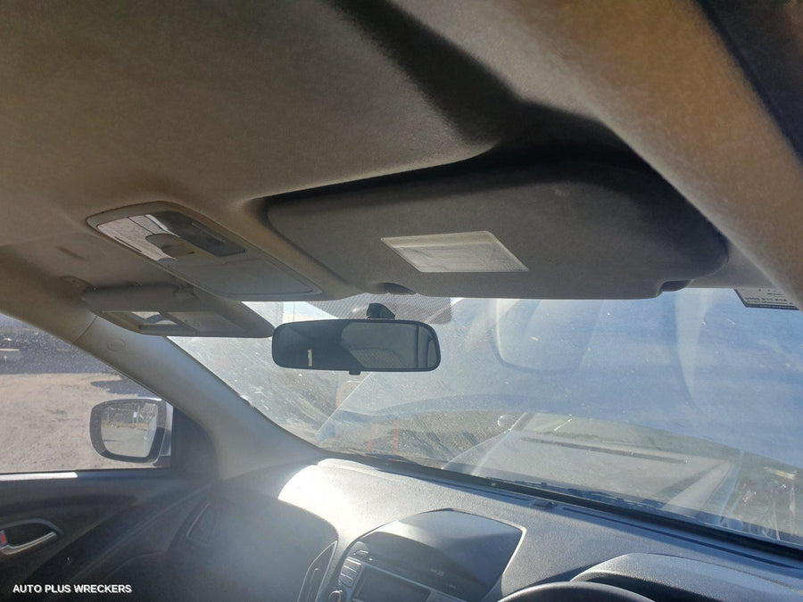 2010 Hyundai Ix35 Right Door Mirror