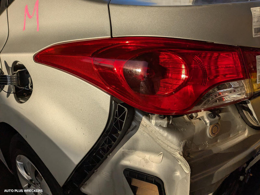 2012 Hyundai Elantra Left Taillight