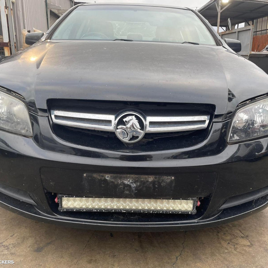 2006-2010 Holden Commodore Grille