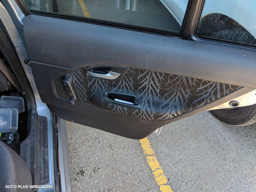 2003 Ford Falcon Left Guard