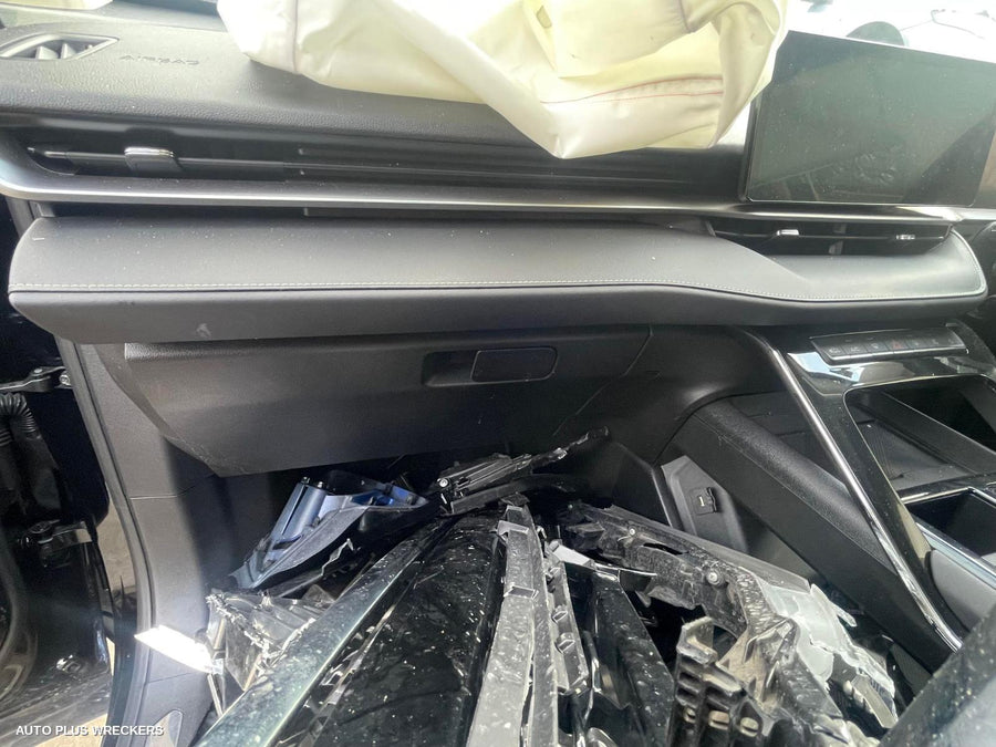 2022 Haval H6 Console