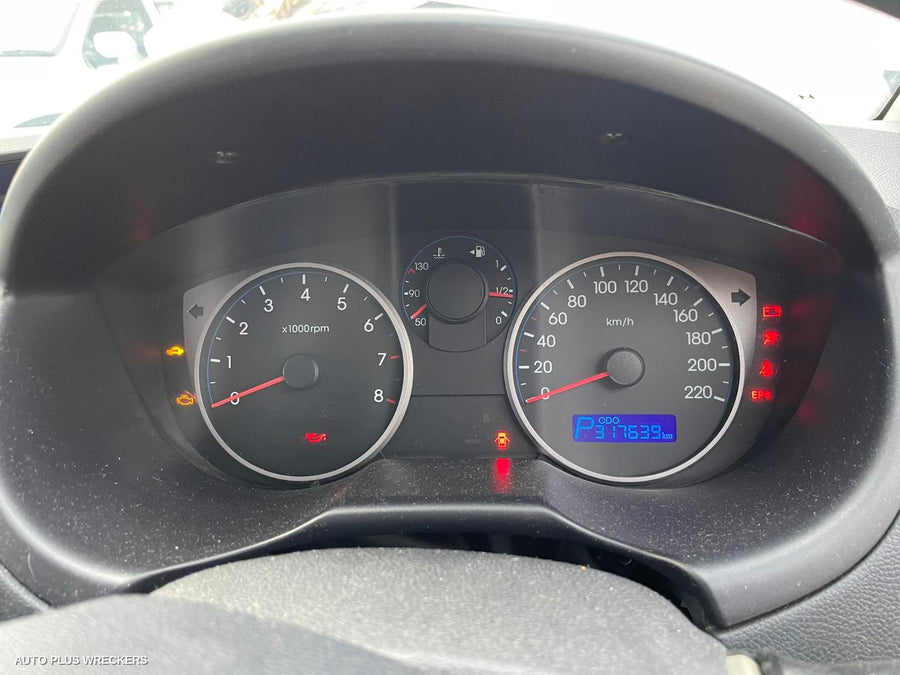 2011 Hyundai I20 Left Front Door Window