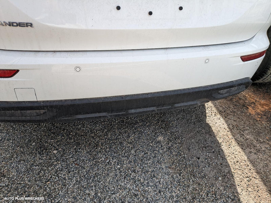 2023 Mitsubishi Outlander Misc Switch Relay