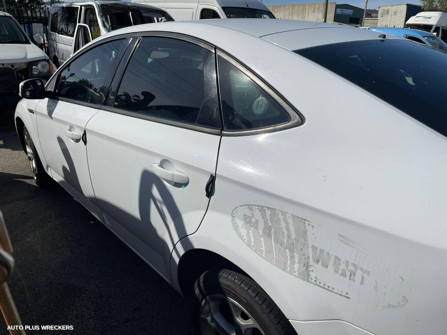 2014 Ford Mondeo Overflow Bottle