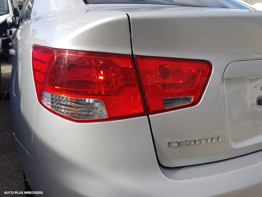 2010 Kia Cerato Right Door Mirror