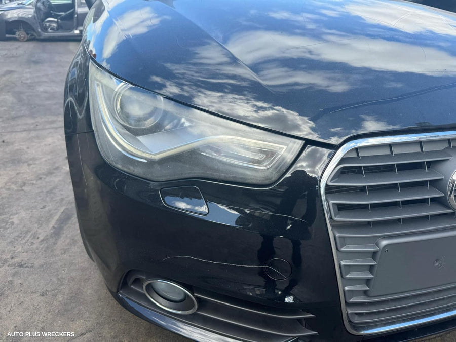 2010-2015 Audi A1 Left Taillight