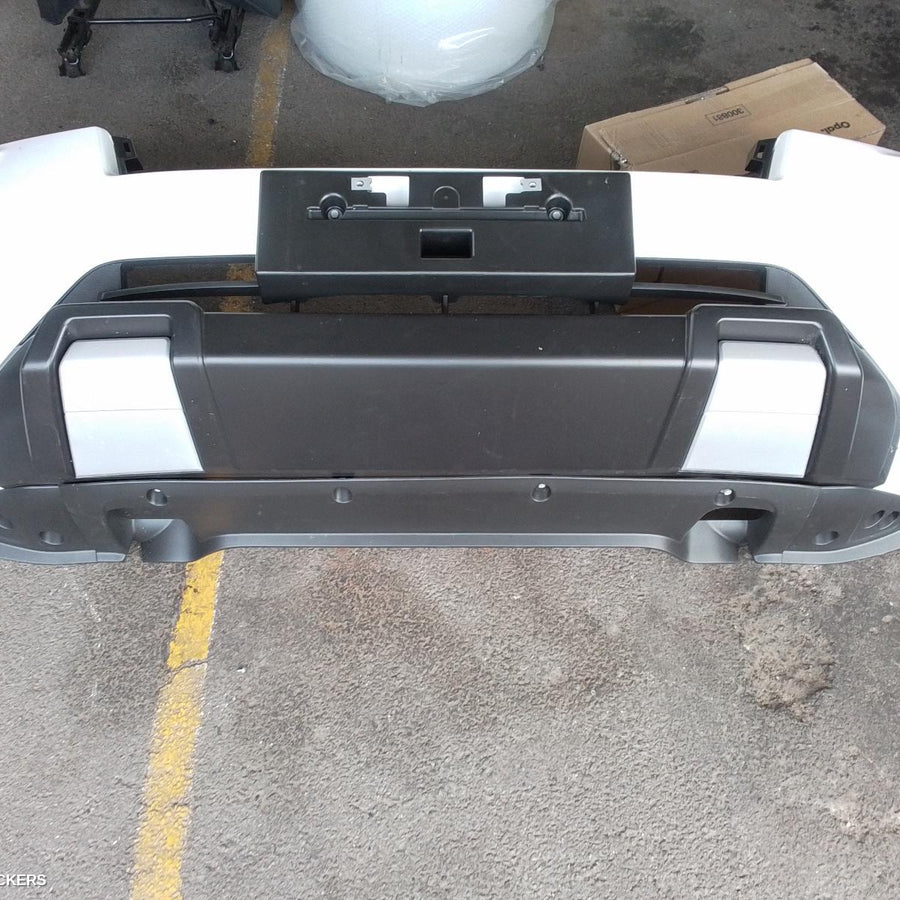 2021 Nissan Navara F Bar Reinforc Brack