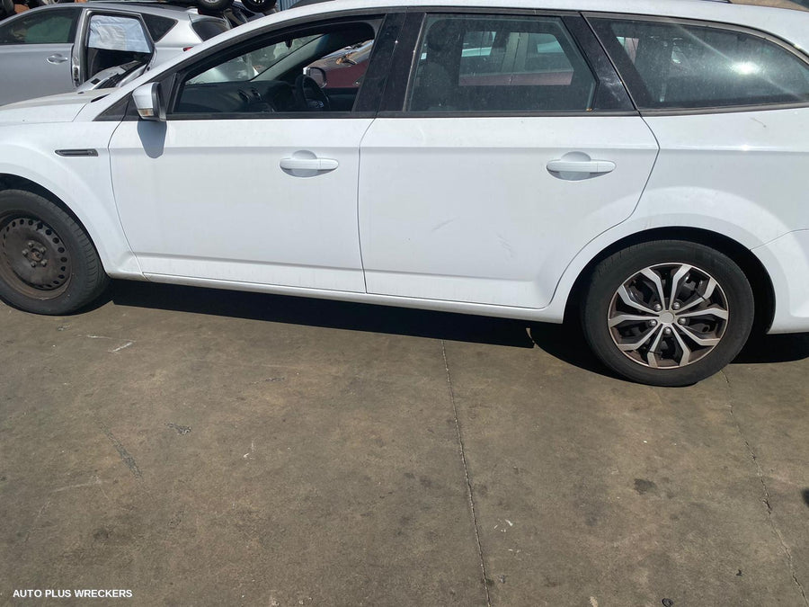 2012 Ford Mondeo Right Taillight