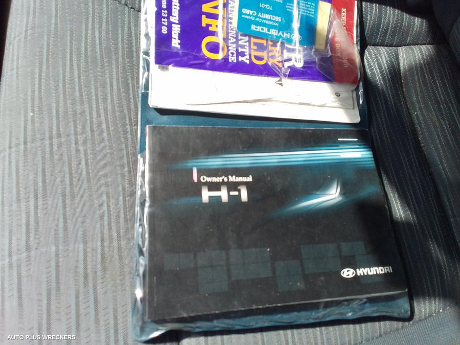 2011 Hyundai Iload/imax Bonnet