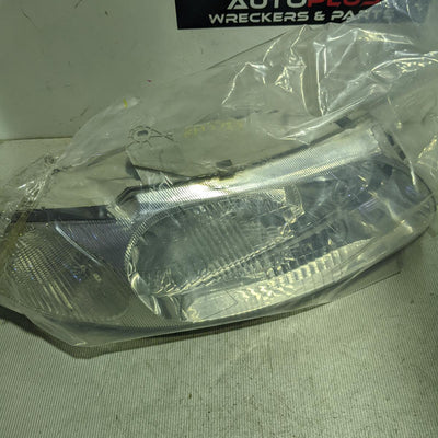 2002 Holden Commodore Right Headlamp