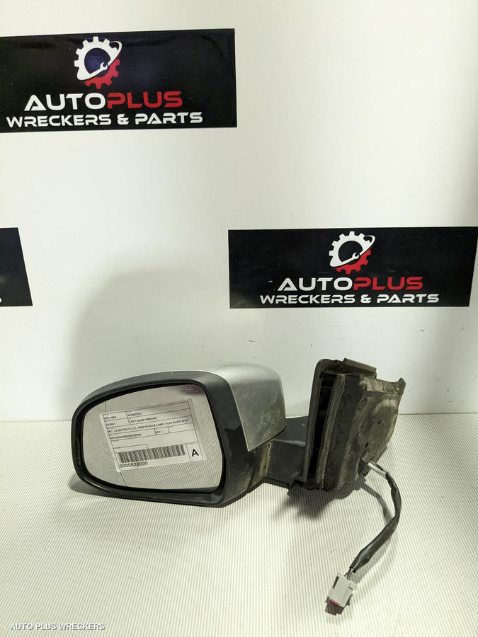 2011 Ford Mondeo Left Door Mirror