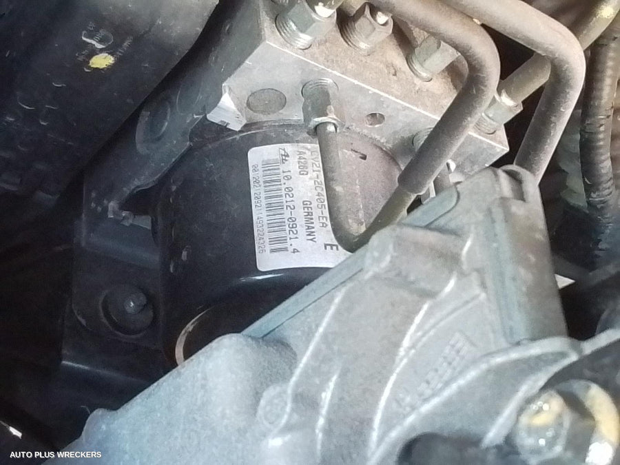 2014 Ford Fiesta Left Front Door