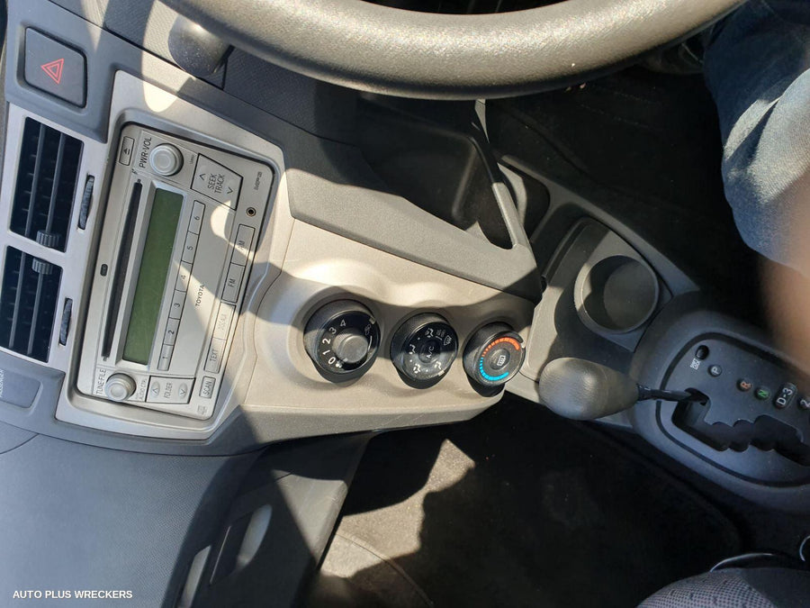 2010 TOYOTA YARIS WASHER BOTTLE