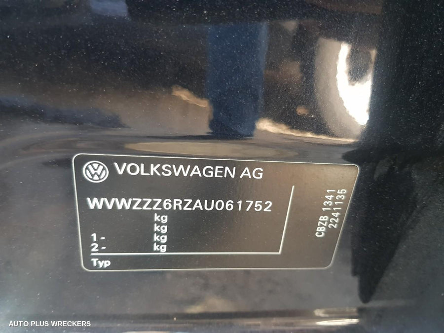 2010 Volkswagen Polo Right Door Mirror