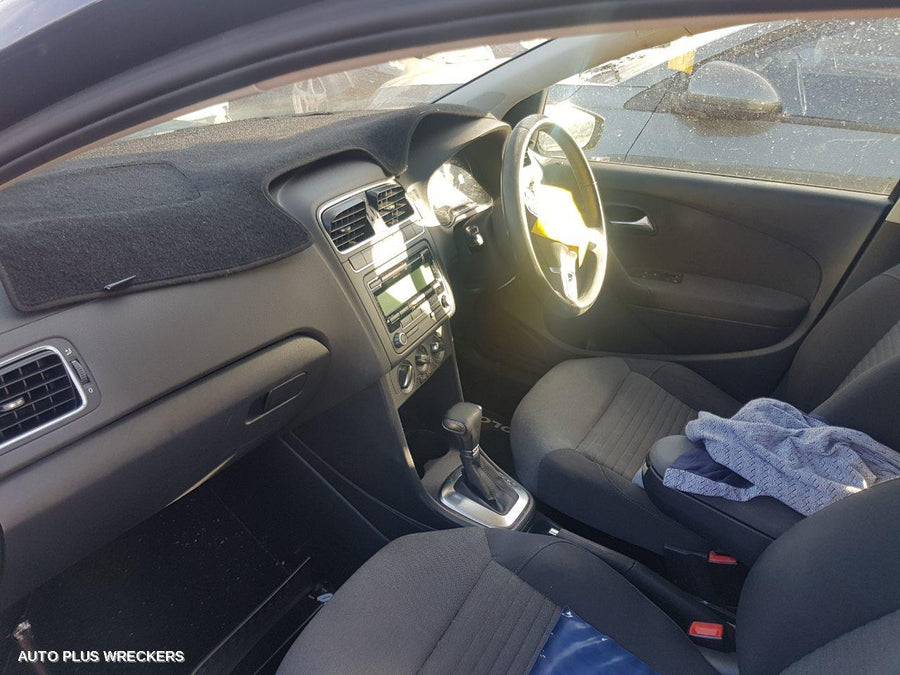 2010 Volkswagen Polo Instrument Cluster