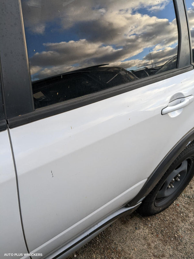 2004 Mitsubishi Outlander Bonnet