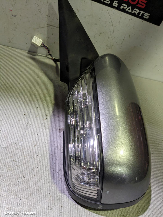2003-2006 Subaru Liberty Left Door Mirror