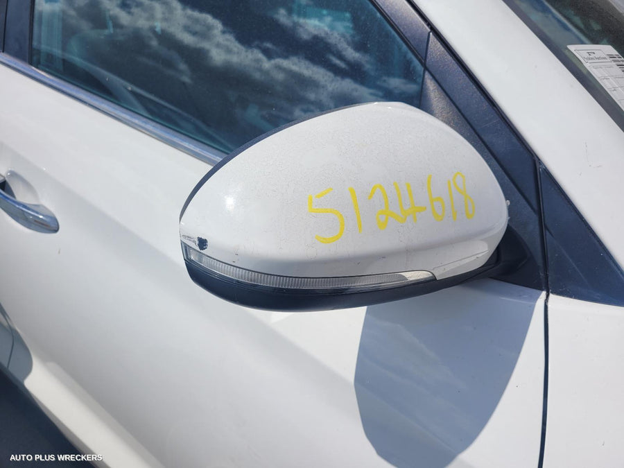 2016 Hyundai Tucson Right Front Door Window