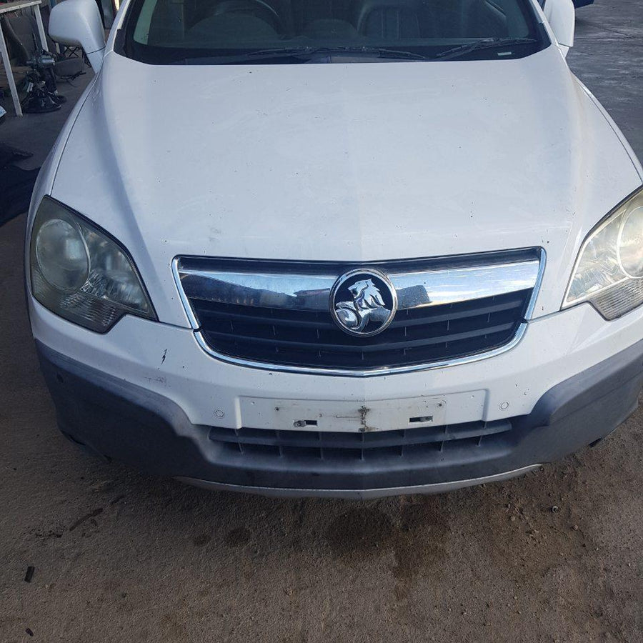 2008 Holden Captiva Overflow Bottle