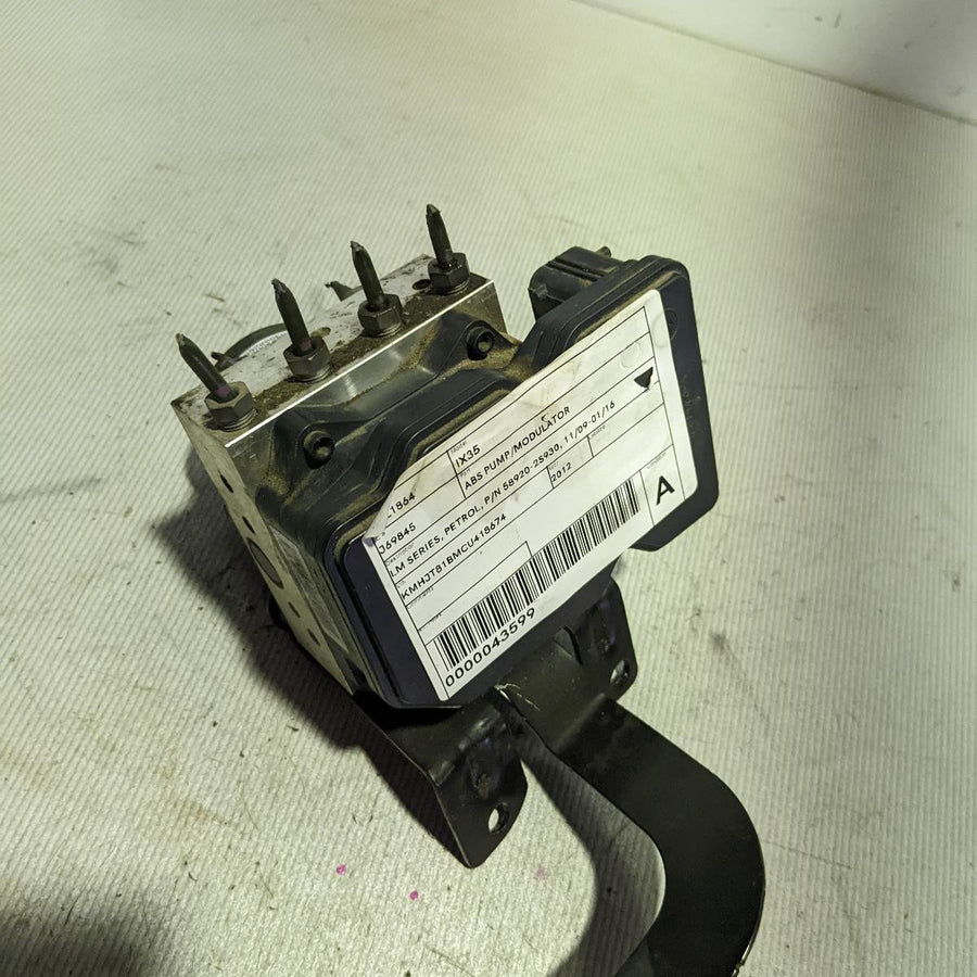 2009-2016 Hyundai Ix35 Abs Pump Modulator