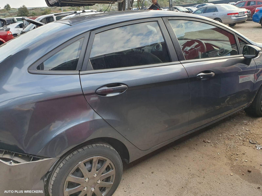 2011 Ford Fiesta Left Rear Door Sliding