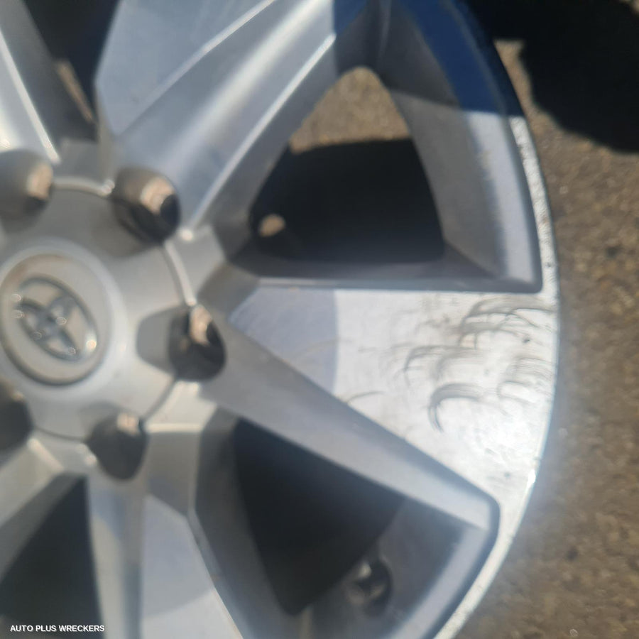 2017-2023 Toyota Prado Wheel Mag