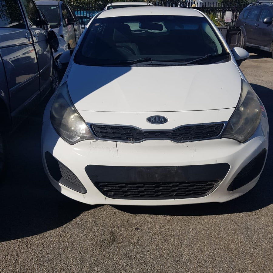 2011-2016 Kia Rio Left Taillight