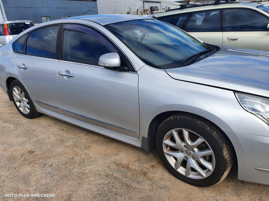 2010 Nissan Maxima Rear Bumper
