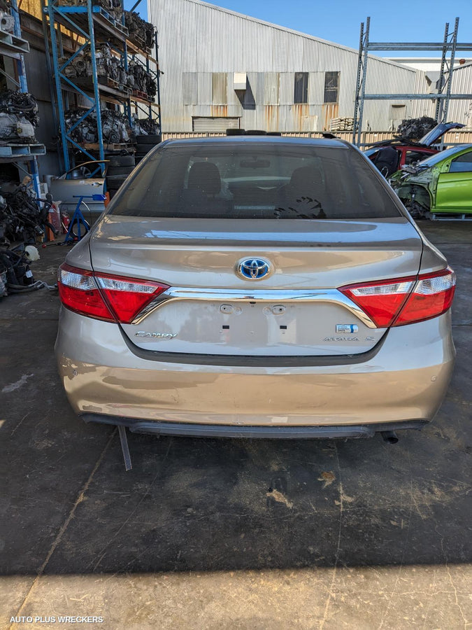 2017 Toyota Camry Radio Cd Dvd Sat Tv