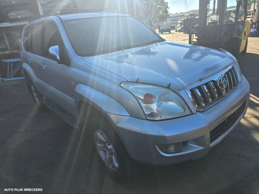 2003-2009 Toyota Prado Right Guard Liner