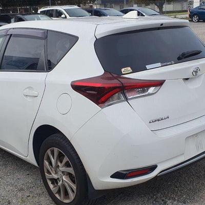 2016 Toyota Corolla Antenna