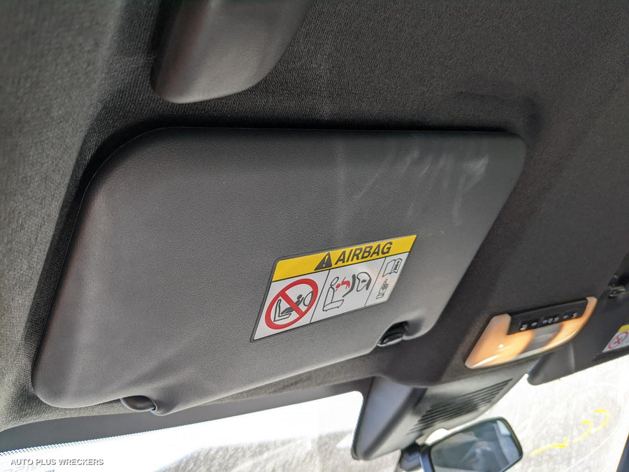 2022 Nissan Juke Seatbelt Stalk