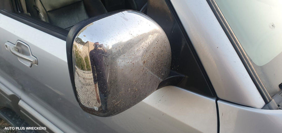 2005 Mitsubishi Pajero Bonnet