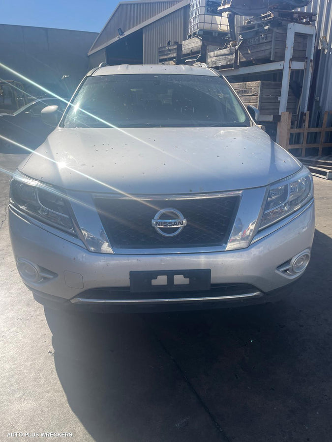 2014 Nissan Pathfinder Towbar