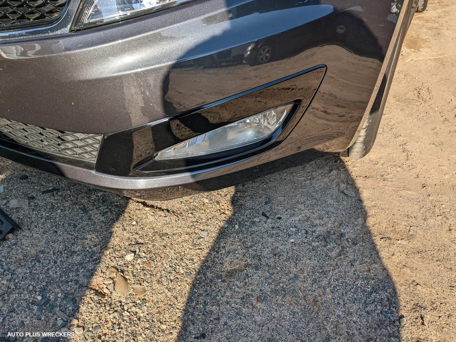 2013 Kia Optima Left Front Door
