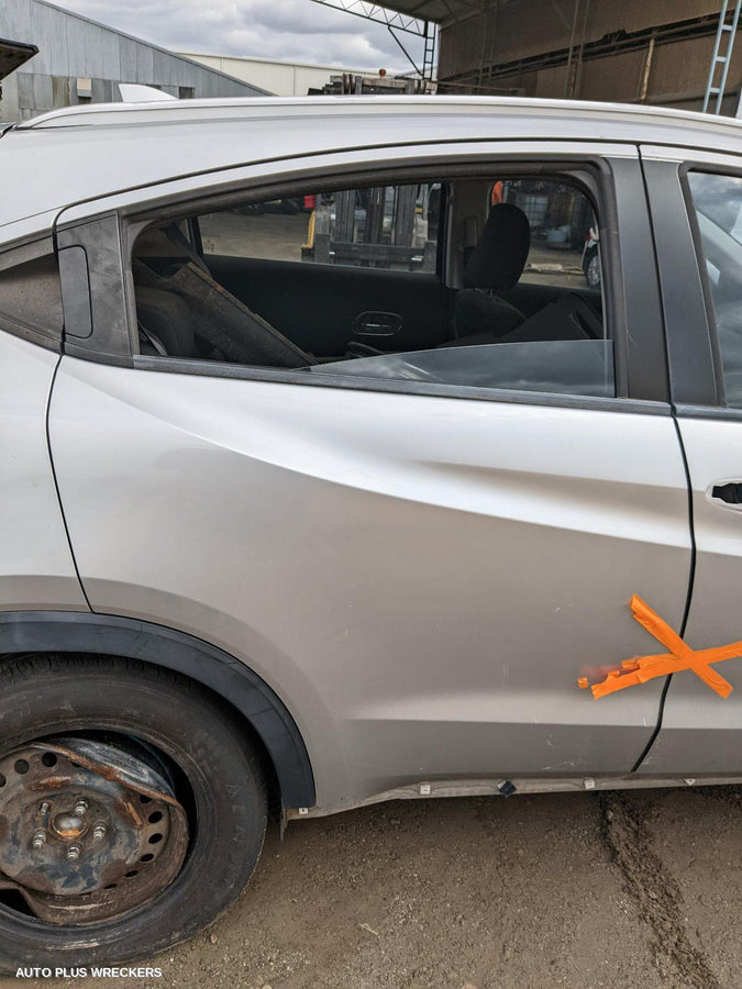 2015 Honda Hrv Left Taillight
