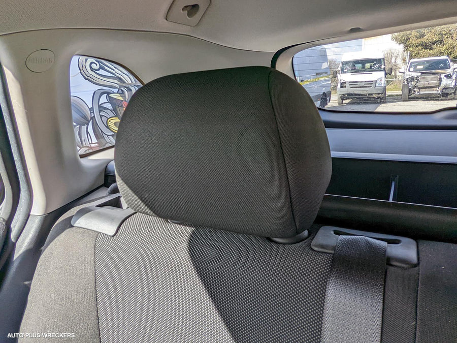 2015 Holden Cruze Fan