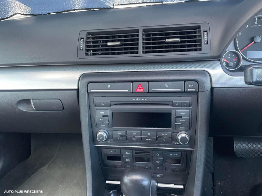 2008 Audi A4 Left Front Door