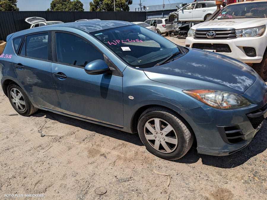 2009 Mazda 3 Left Headlamp