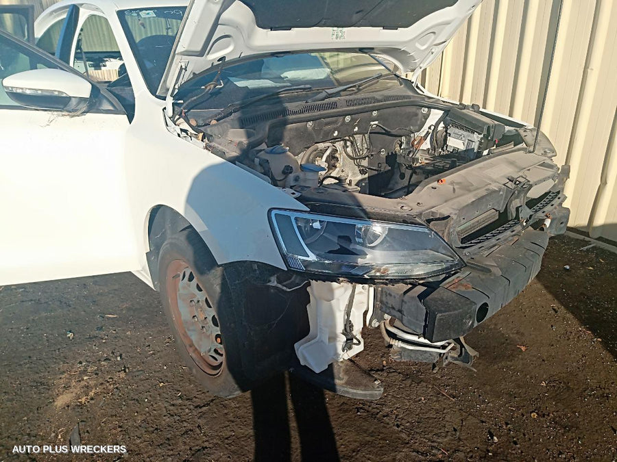 2012 Volkswagen Jetta Fan