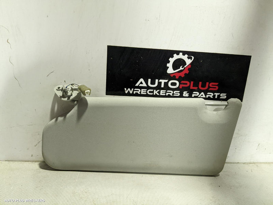 2015 Mitsubishi Asx Sunvisor