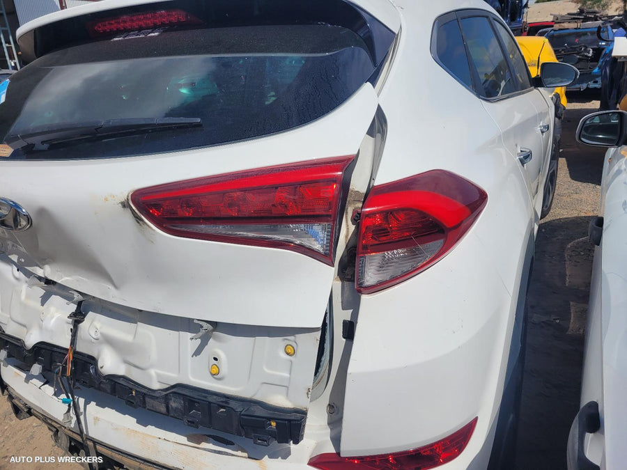 2016 Hyundai Tucson Right Front Door Window