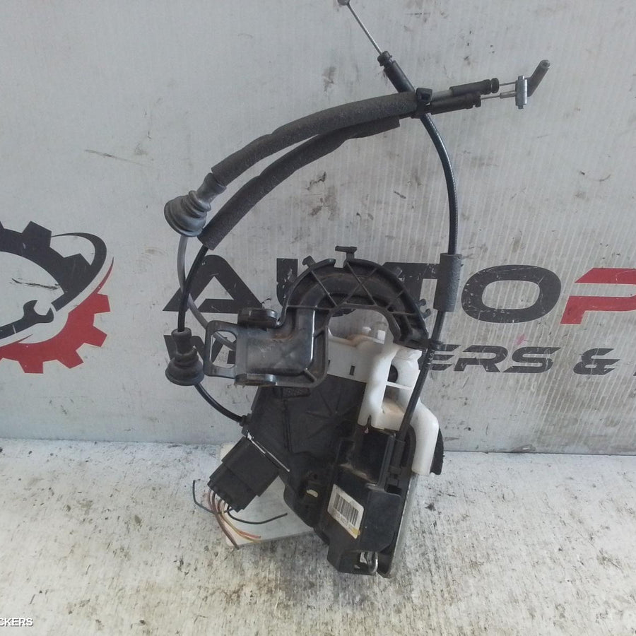 2011-2015 Hyundai Elantra Door Boot Gate Lock