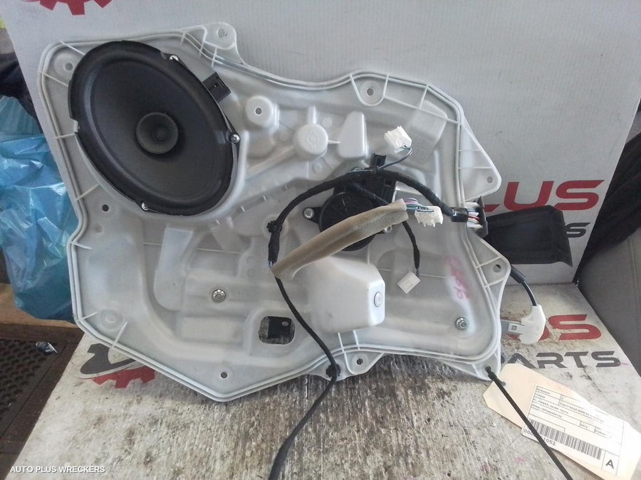 2009-2013 Mazda 3 Right Rear Wnd Reg Motor
