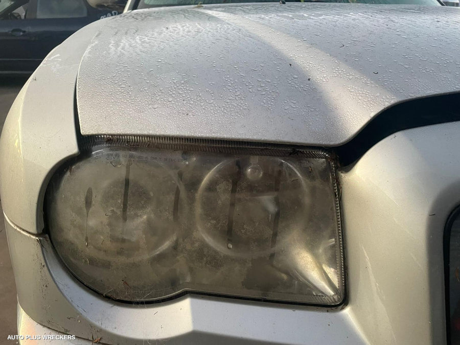 2006 Chrysler 300c Left Front Window Reg Motor