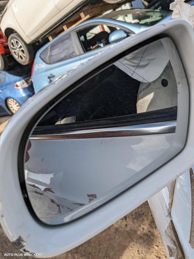 2013 Audi A5 Left Front Door